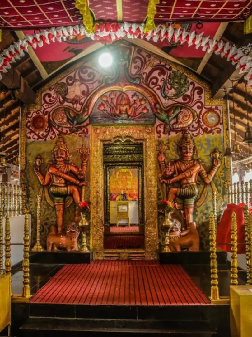 Kataragama – Sacred Pilgrimage Site - photo 2