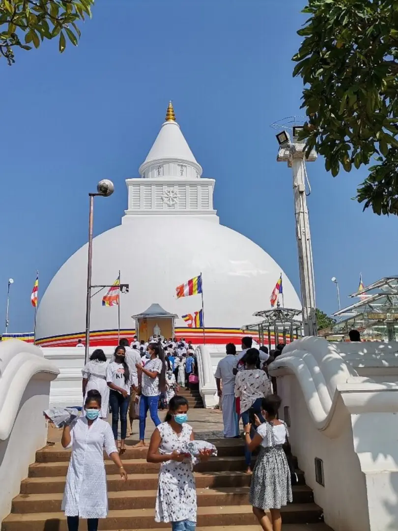 Kataragama – Sacred Pilgrimage Site - photo 3
