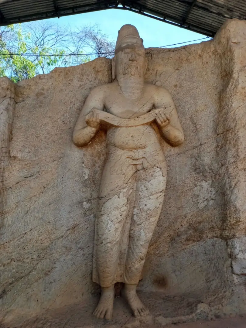 Polonnaruwa – Medieval Kingdom Ruins - photo 6