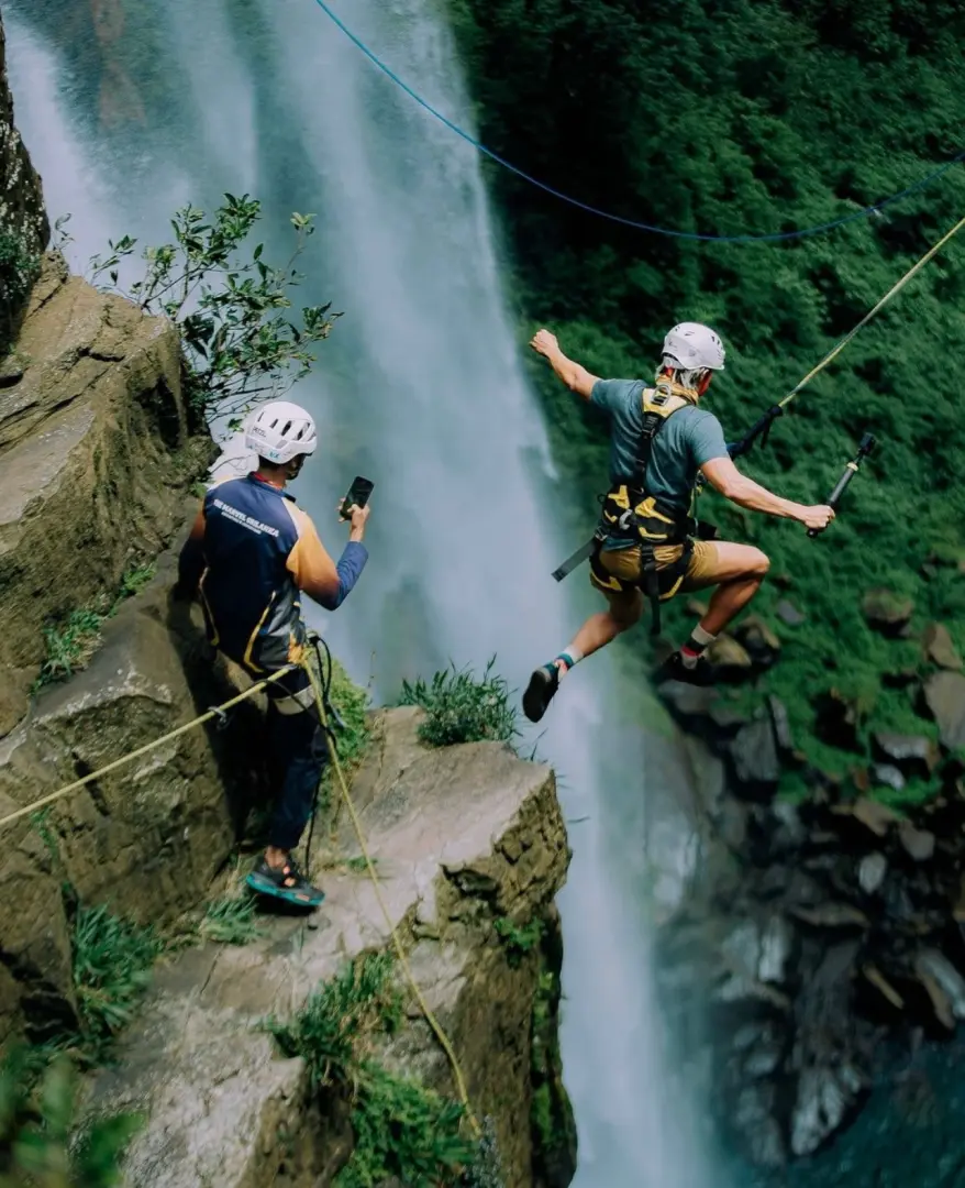 Lakshapana Waterfall – Rope Jumping Adventure - photo 6